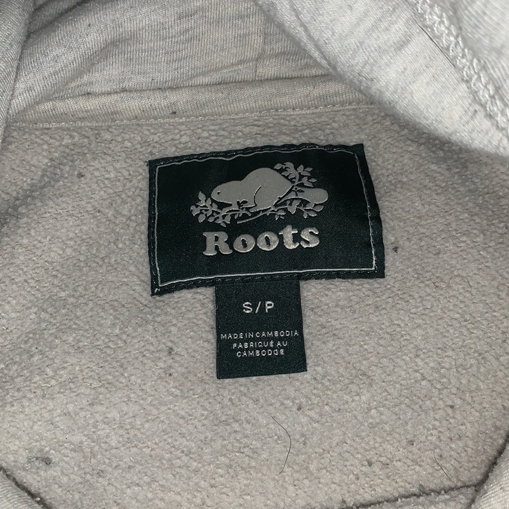 ROOTS - Picture 3 of 4